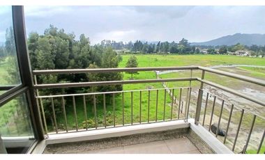 Vendo apartamento cuarto piso Cajica con clud hause