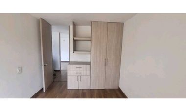 Vendo apartamento cuarto piso Cajica con clud hause