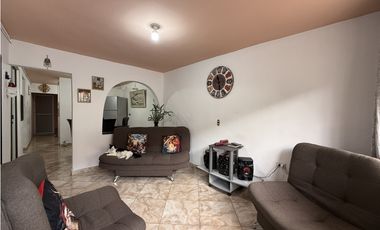 Casa en venta, Pedregal, Medellín