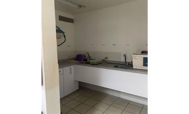 Se Vende Oficina- Consultorio en el Centro- Pereira