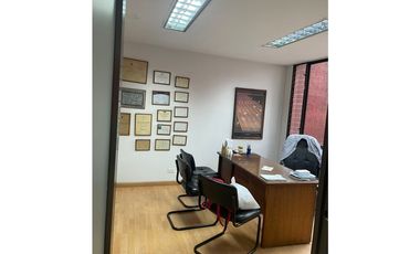 Se Vende Oficina- Consultorio en el Centro- Pereira