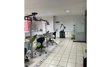 Se Vende Oficina- Consultorio en el Centro- Pereira