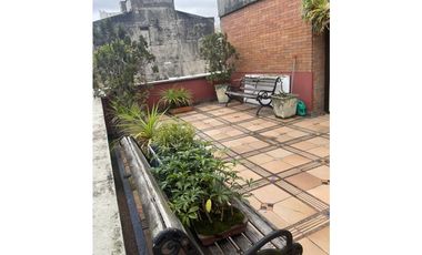 Se Vende Oficina- Consultorio en el Centro- Pereira