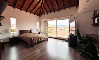 SE VENDE CASA EN CAJICA