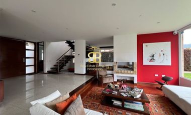 SE VENDE CASA EN CAJICA