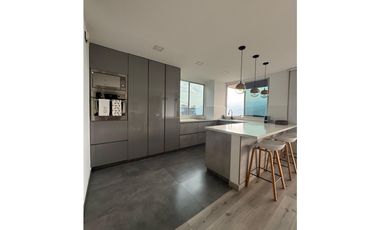 apartamento en venta el poblado Castropol 150 m2 CH/HG