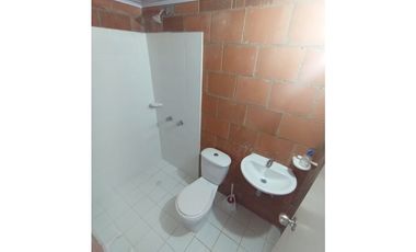 ALQUILER DE CASA 2 NIVELES  BARRIO MANZANARES POBLADO CAMPESTRE