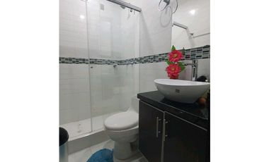 Se vende hermosa casa amplia en conjunto cerrado