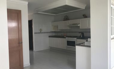 CASA EN RENTA EN INTERLOMAS