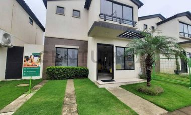 Venta Casa en Urbanización Los Prados