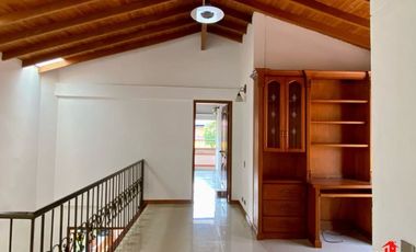 Casa en Venta Ubicado en La Estrella Codigo 5883