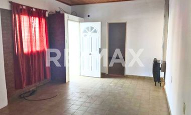Venta de Complejo de 5 Departamentos Centenario
