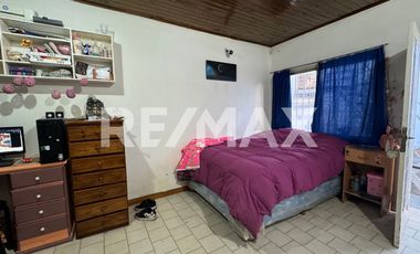 Venta de Complejo de 5 Departamentos Centenario