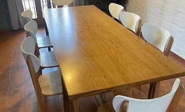 CASA 6AMB. C/COCHERA, QUINCHO Y PILETA RECICLADA!!