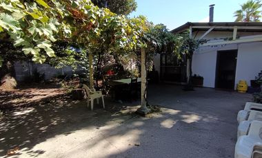 VENTA  CASA AMPLIO TERRENO CHIMBARONGO