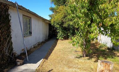 VENTA  CASA AMPLIO TERRENO CHIMBARONGO