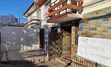 CALLE CAMPOS ENTRE MUJICA Y CACERES