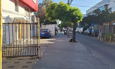 CALLE CAMPOS ENTRE MUJICA Y CACERES