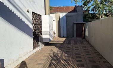 CALLE CAMPOS ENTRE MUJICA Y CACERES