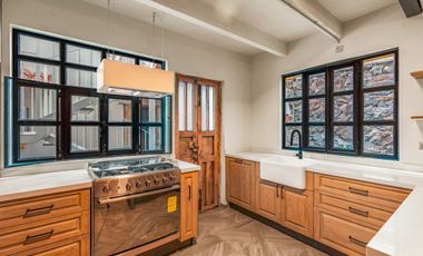 Casa en Venta en el Centro de San Miguel de Allende – Ameublada y Rooftop