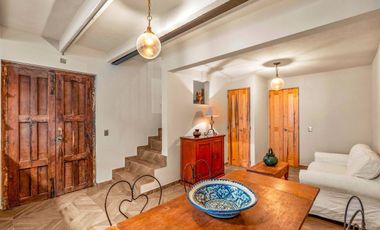 Casa en Venta en el Centro de San Miguel de Allende – Ameublada y Rooftop