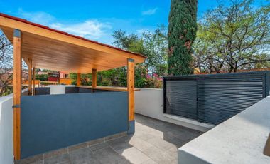 Casa en Venta en el Centro de San Miguel de Allende – Ameublada y Rooftop