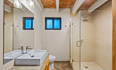 Casa en Venta en el Centro de San Miguel de Allende – Ameublada y Rooftop
