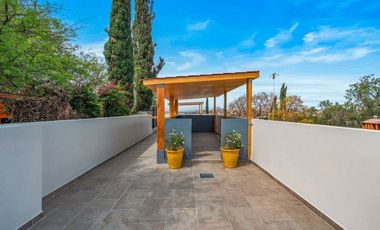 Casa en Venta en el Centro de San Miguel de Allende – Ameublada y Rooftop