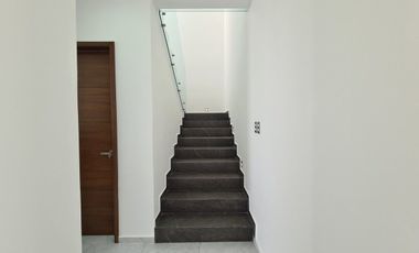 Casa en VENTA en LOMAS DEL DORADO