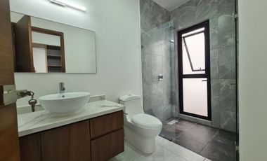 Casa en VENTA en LOMAS DEL DORADO