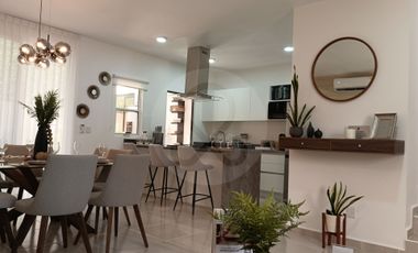 Casa en condominio en venta en Playa del Carmen