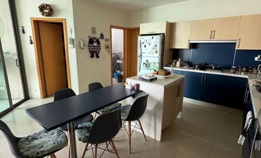 CASA EN VENTA LOMA REAL NACIONES UNIDAS