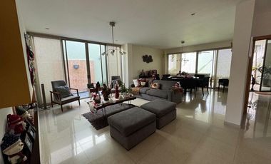 CASA EN VENTA LOMA REAL NACIONES UNIDAS
