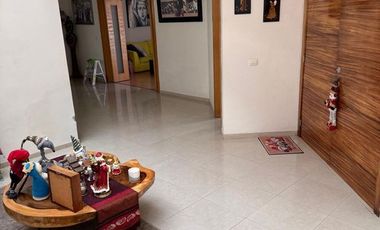 CASA EN VENTA LOMA REAL NACIONES UNIDAS