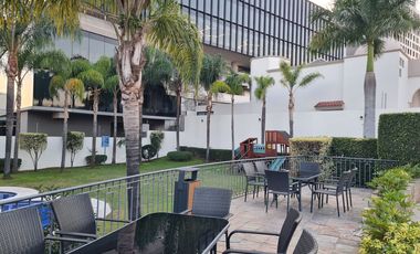 RENTA HERMOSA CASA A PASOS DE ANDARES