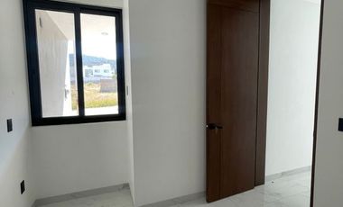 Casa en venta en Los Robles, Coto Encinos