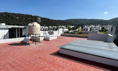 Casa en venta en Los Robles, Coto Encinos