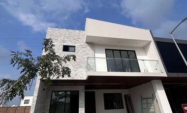 CASA EN VENTA RESIDENCIAL HACIENDAS VILLAHERMOSA