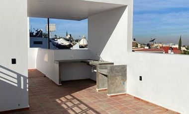 Casa Nueva e Impecable en Loma Dorada Secc. C