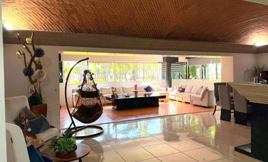 Espectacular casa en riberas del pilar