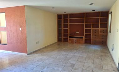 (R)Casa en Renta en Cumbres de Morelia, Morelia