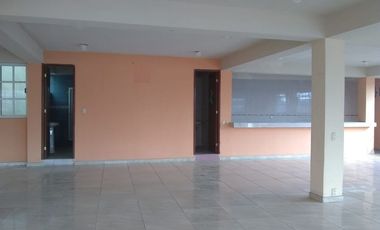 Salón de Eventos en Venta en Ocho Cedros