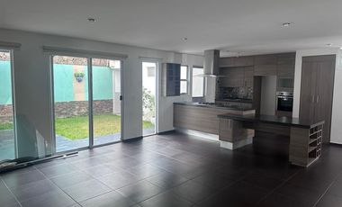 (R)Casa en Renta en Paseo del Parque, Morelia