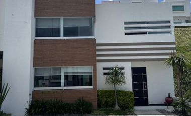 (R)Casa en Renta en Paseo del Parque, Morelia