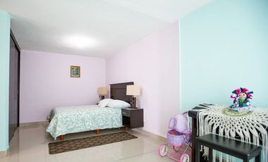 Casa en venta en Habitacional Lomas Boulevares a  8 min de la López Portillo