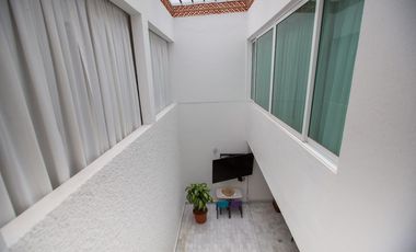 Casa en venta en Habitacional Lomas Boulevares a  8 min de la López Portillo