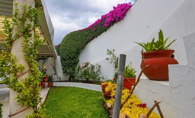 Casa en venta en Habitacional Lomas Boulevares a  8 min de la López Portillo