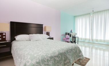 Casa en venta en Habitacional Lomas Boulevares a  8 min de la López Portillo