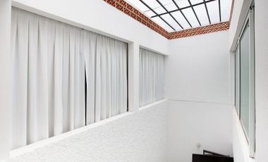 Casa en venta en Habitacional Lomas Boulevares a  8 min de la López Portillo