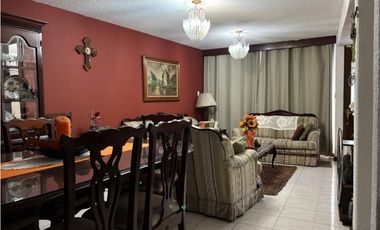 Edificio en venta en Avante